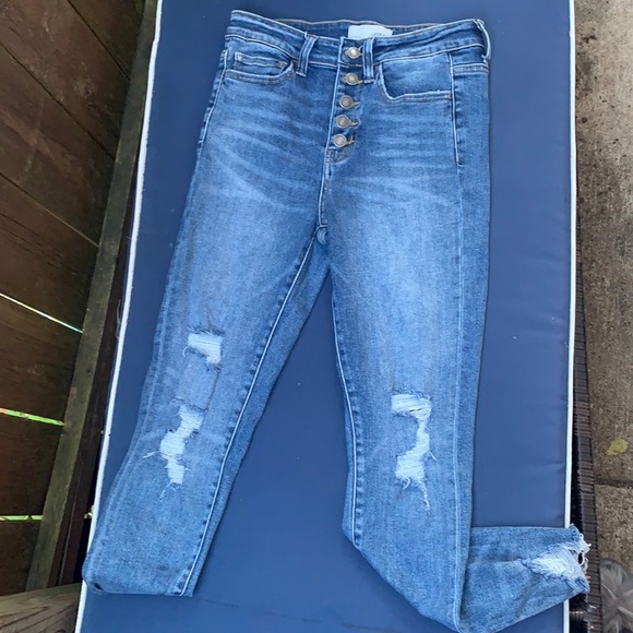 Vervet Distressed Skinny Jeans - Picture 1 of 4